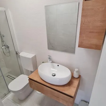 Apartsense Apartment *